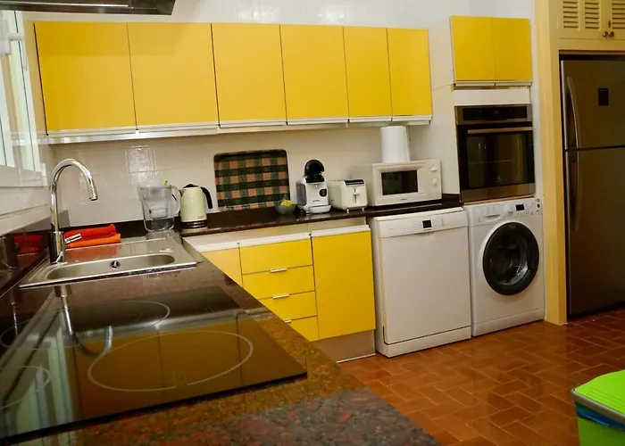 Voramar On Pinewalk 포엔샤 항구