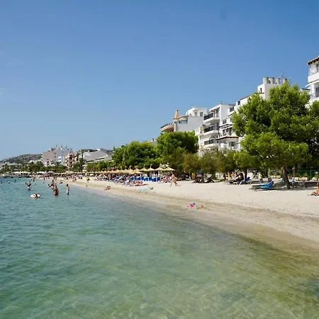 Voramar On Pinewalk Апартаменти *